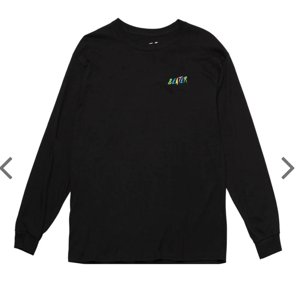 *NWT* Beater - L/S Embroidered Tee